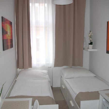 Ch-Vienna City Rooms Pokoj fotografie